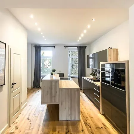Grosses Ferienhaus Mit Garten Linnich